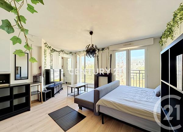 Appartement F1 à vendre  1 pièce - 32 m 2   GAGNY  - 93