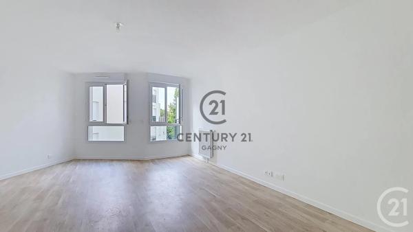 Appartement F1 à vendre  1 pièce - 32 m 2   GAGNY  - 93