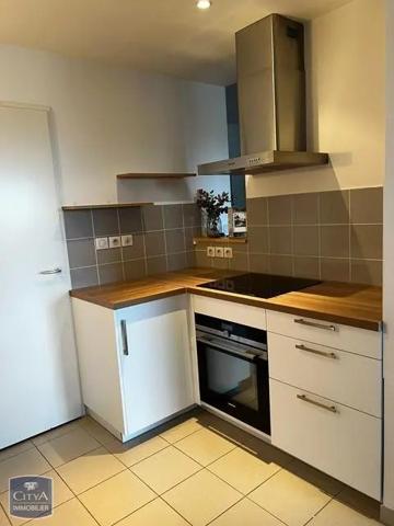 Appartement à louer 3 pièces 78.3m²