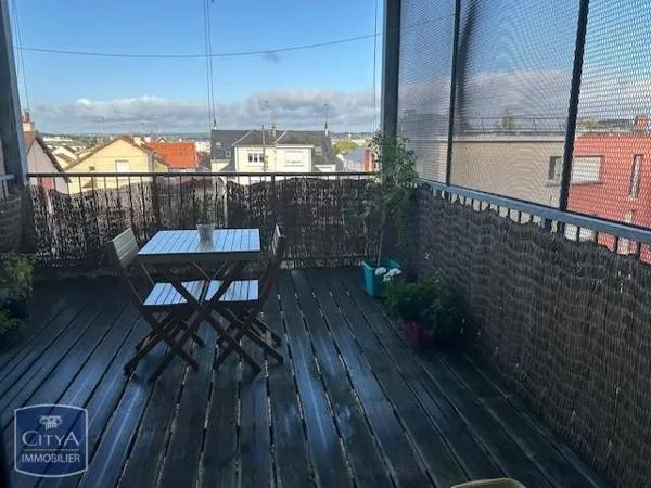 Appartement à louer 3 pièces 78.3m²