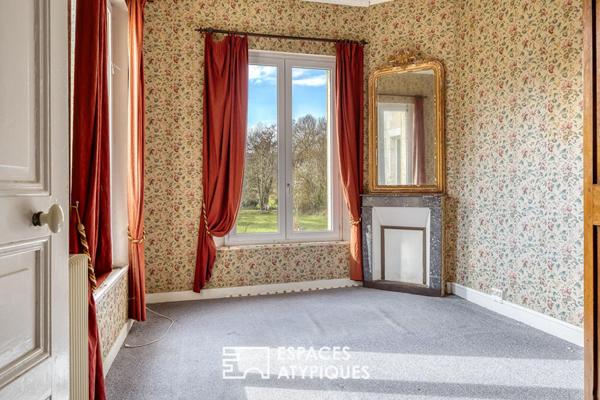 Domaine de prestige du XVIème siècle à restaurer