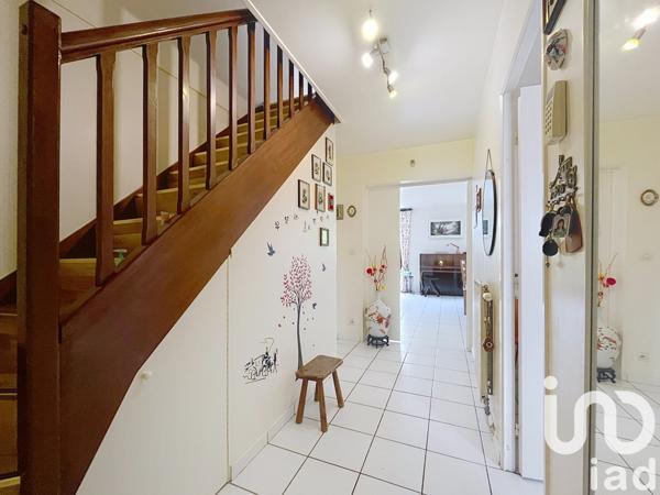 Maison à vendre 6 pièces 104 m² Boussy-Saint-Antoine