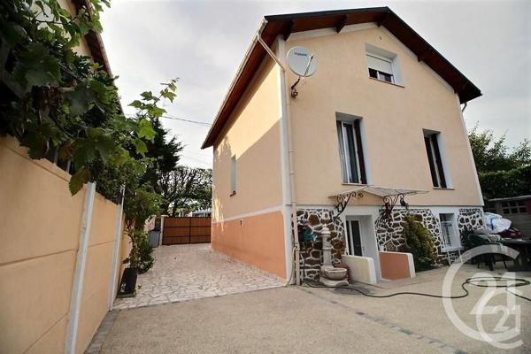 Maison à vendre  9 pièces - 111,12 m 2   AULNAY SOUS BOIS  - 93