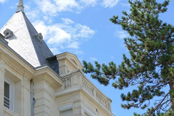 17200 ROYAN SUPERBE STUDIO MEUBLE/ T1 ROYAN - 35.27 m2