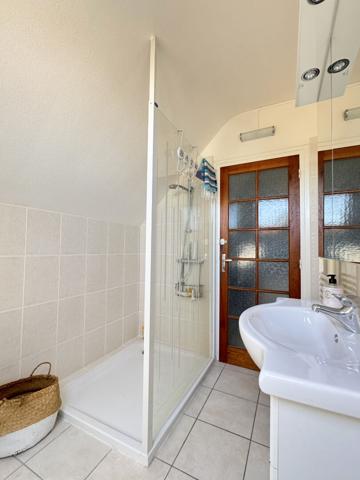 17200 ROYAN SUPERBE STUDIO MEUBLE/ T1 ROYAN - 35.27 m2