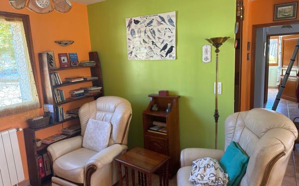 Maison à vendre    4 pièces • 90 m2 Roumoules