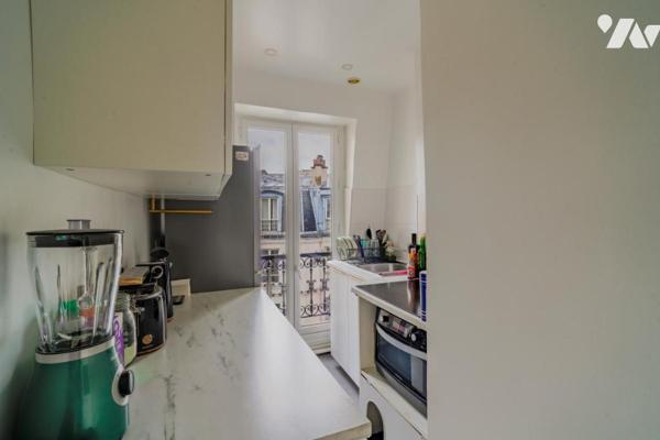 T2 - derneir étage vue tour Eiffel