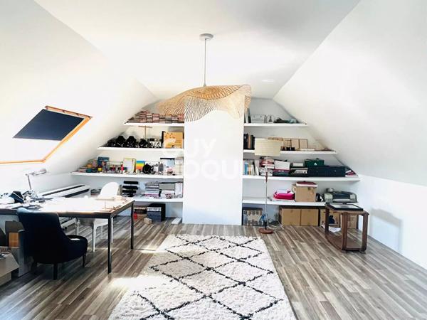 Maison Theix Noyalo 8 pièce(s) 151 m2