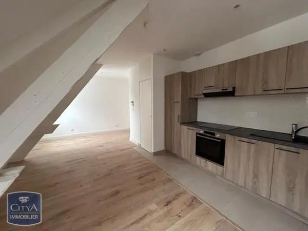 Appartement à louer 1 pièce 33.8m²