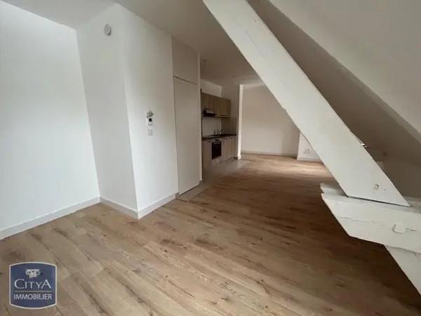 Appartement à louer 1 pièce 33.8m²