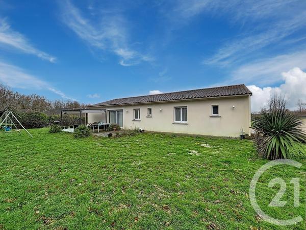 Maison à vendre  6 pièces - 159,67 m 2   ST SEURIN SUR L ISLE  - 33