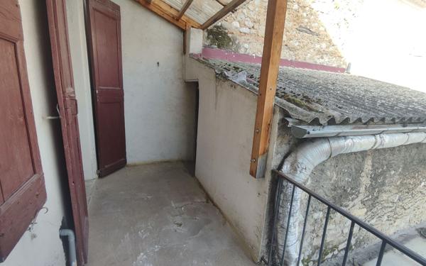 Appartement à louer    2 pièces •  Laragne-Montéglin