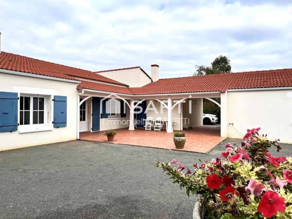 Propriété familiale avec piscine proche des plages !