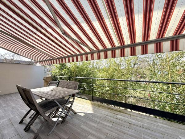 MAISON 7 PIÈCES DE 185 M2