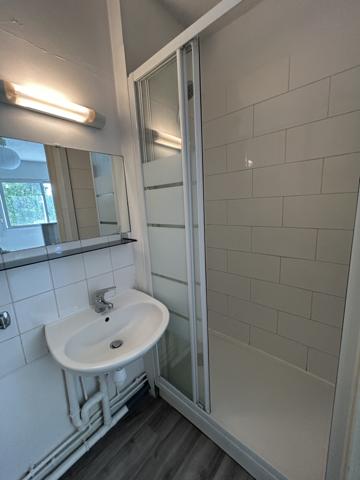 STUDIO - 16M² - SAINT GENES Bordeaux (33800)
