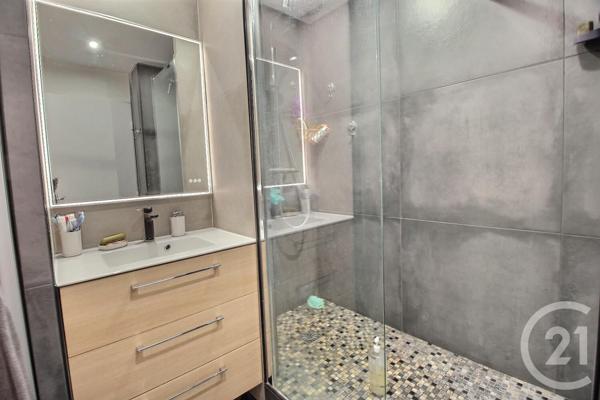 Appartement F4 à vendre  4 pièces - 77 m2 VALBONNE - 06