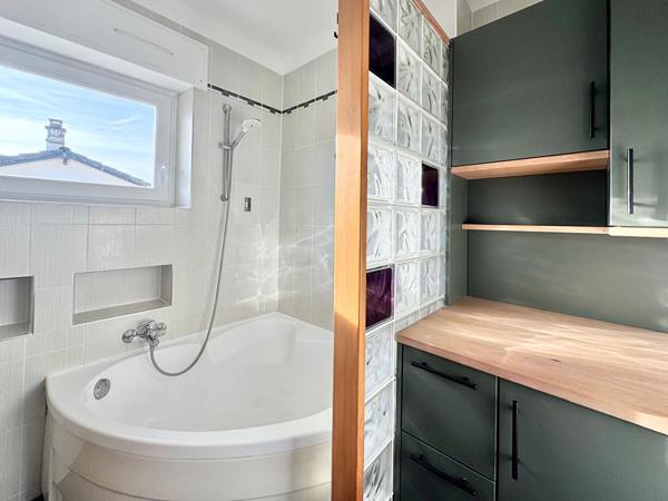 GARCHE | À LOUER ? T5 avec ses 2 terrasses ? Garage + Cave - Jardin privatif