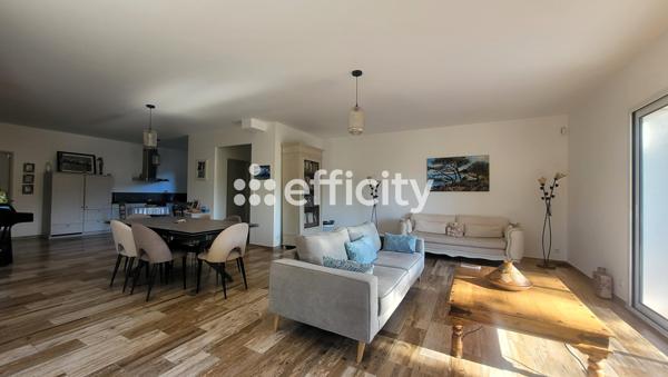 Maison 4 pièces - 132 m² Bien prestige