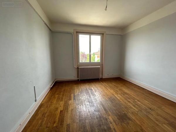 Location - Appartement Saint-Denis-lès-Bourg 01000 3 pièces 79 m 2
