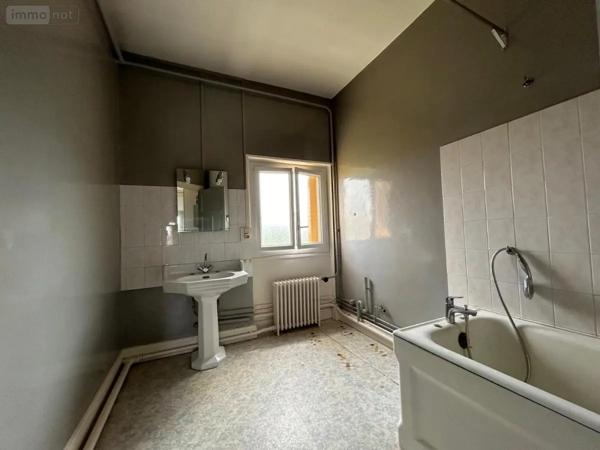 Location - Appartement Saint-Denis-lès-Bourg 01000 3 pièces 79 m 2