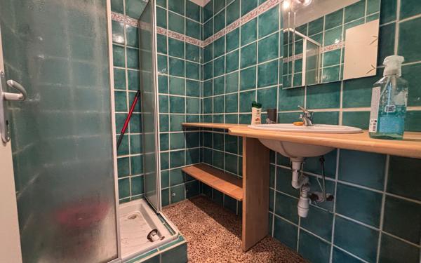 Appartement à vendre    3 pièces • 54 m2 Grasse
