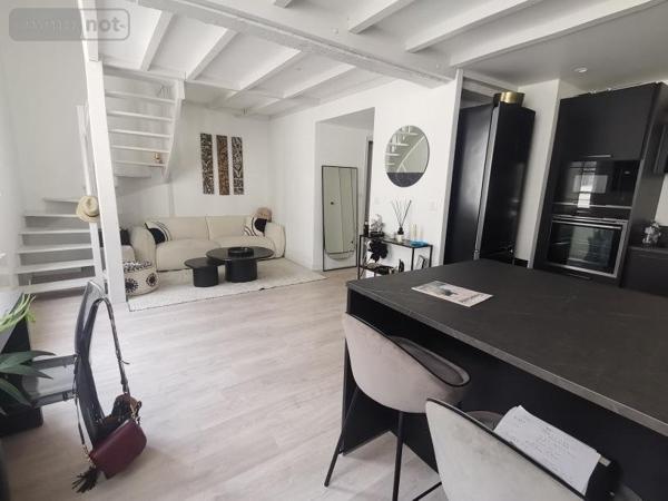 Appartement à vendre à Tours dans l'Indre-et-Loire (37000), ref : 37049-105