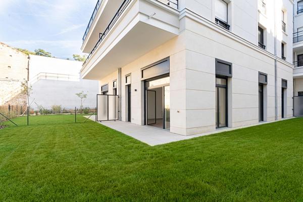 Appartement avec jardin et terrasse