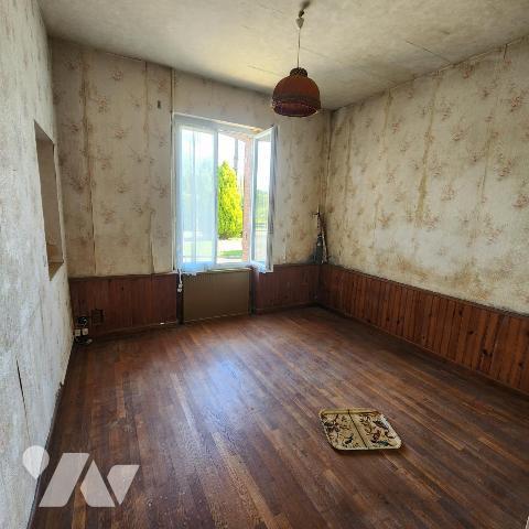 Ensemble immobilier atypique avec atelier 