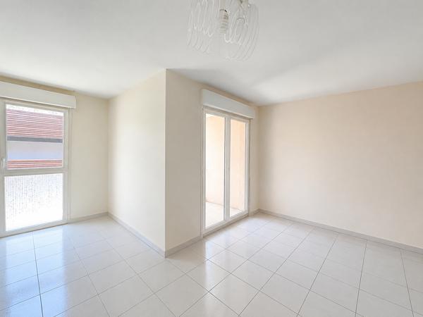 Castelnau-Le-Lez. Bel appartement 2/3 pièces avec ascenseur, terrasse & parking.