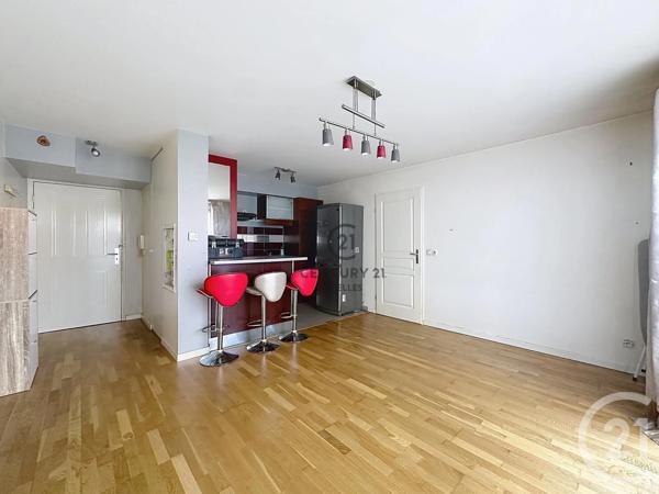 Appartement F2 à vendre  2 pièces - 39,90 m 2   VILLEMOMBLE  - 93
