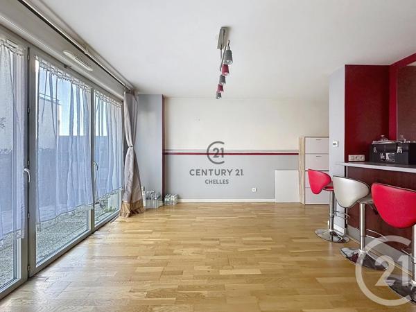 Appartement F2 à vendre  2 pièces - 39,90 m 2   VILLEMOMBLE  - 93