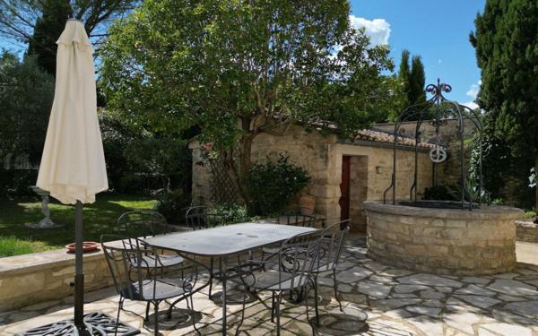 Maison à vendre    6 pièces •  Barjac