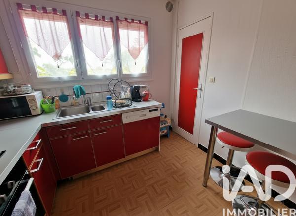 Appartement à vendre 4 pièces 77 m² Saint-Fargeau-Ponthierry
