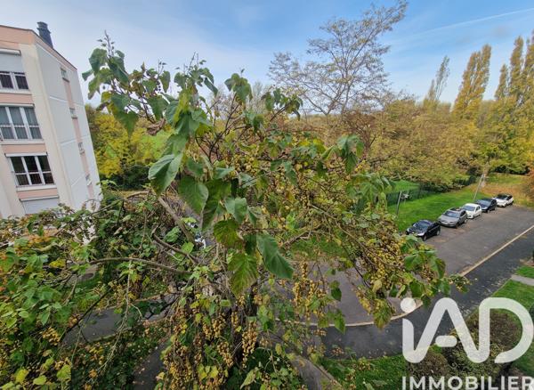 Appartement à vendre 4 pièces 77 m² Saint-Fargeau-Ponthierry