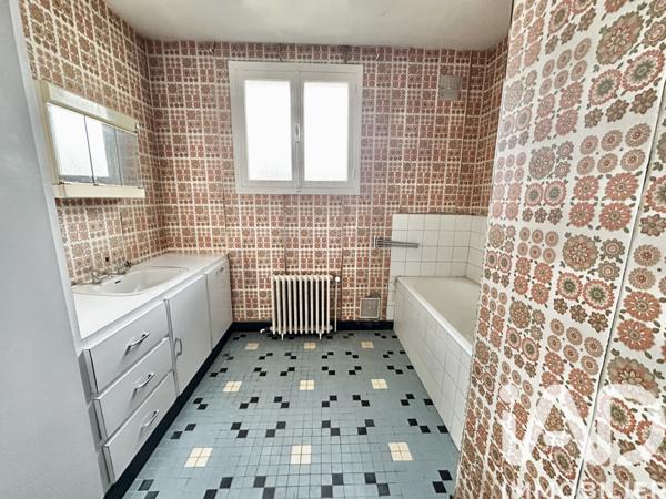 Maison à vendre 4 pièces 89 m² Saint-Jacques-de-Néhou