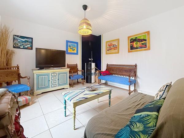 Vaison-la-Romaine (84110) A 1,5 kms du CENTRE VILLE-MAISON DE PLAIN-PIED-3 CHAMBRES-PISCINE-520 m2 DE TERRAIN