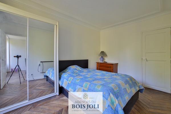 Appartement
                                                                                                                                                                                                                                                                                                                        2 pièce(s)                                                                                                                                                                                                          1 chambre(s)                                                                                                                                                                                                          40  m²