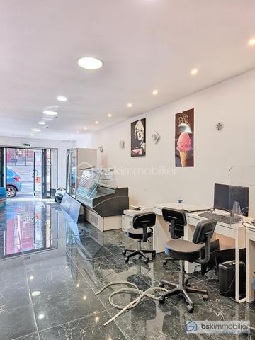 Immeuble mixte de 211 m²