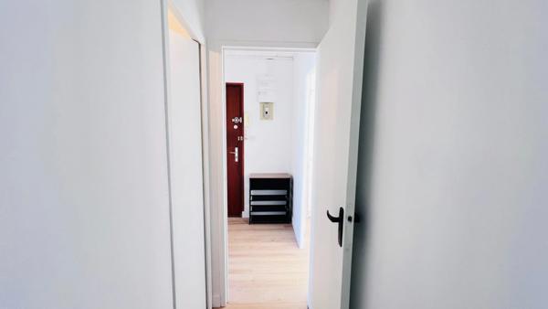 Dpt Finistère (29), à vendre QUIMPER Ouest - appartement rénové meublé T6 de 97 m² habitable - deux loggias -Cave