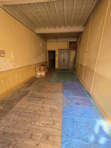 Maison en pierre de 250 m² avec jardinet - VERNOUX EN VIVARAIS