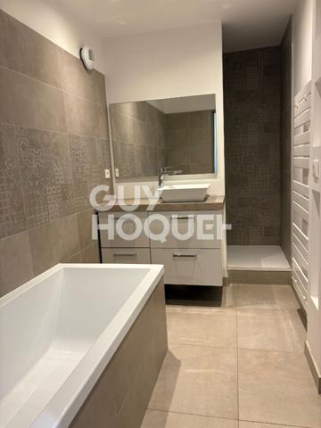 Appartement 5 PIÈCES AVEC ASCENSEUR