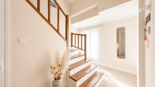 Maison
         5 pièces
        - 130 m² Bien prestige 419 000 € *