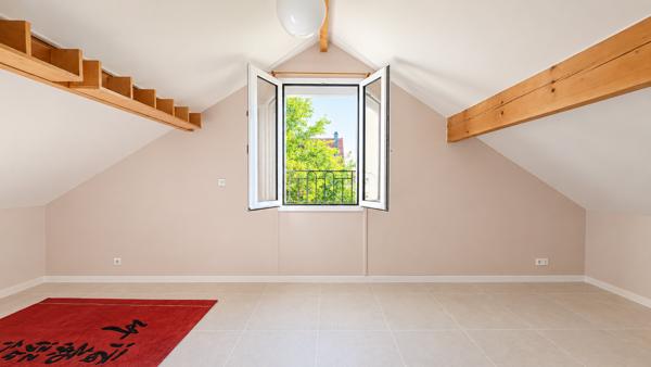 Maison
         5 pièces
        - 130 m² Bien prestige 419 000 € *