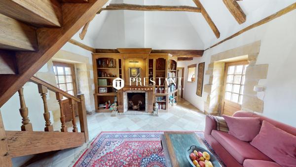 Manoir 17e sur plus de 10 hectares proche de Sarlat – Dordogne, SARLAT LA CANEDA