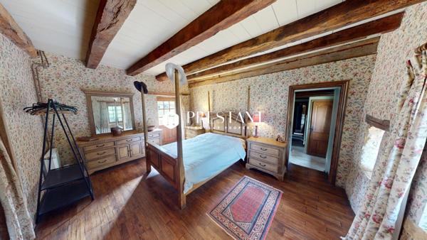 Manoir 17e sur plus de 10 hectares proche de Sarlat – Dordogne, SARLAT LA CANEDA