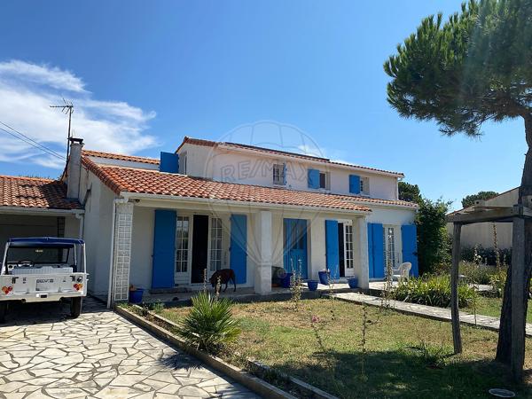 Maison 7 chambre(s) à vendre - Vaux-sur-Mer, Charente-Maritime - 17