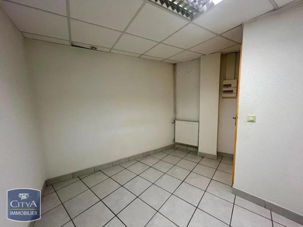 Local professionnel à louer