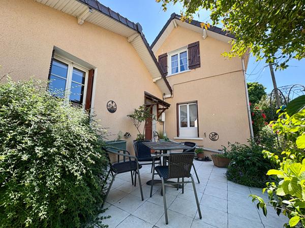Maison Livry Gargan 5 pièce(s) 96.26 m2