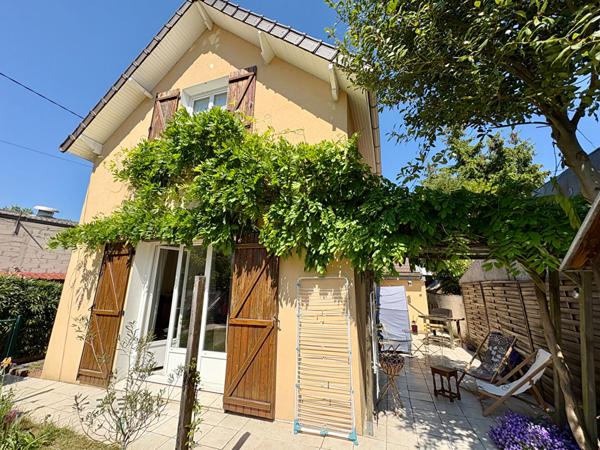 Maison Livry Gargan 5 pièce(s) 96.26 m2