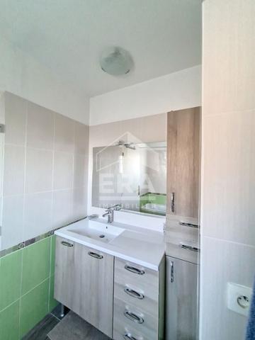Maison individuelle dans hameaux 89m² + garage - VALBONNE